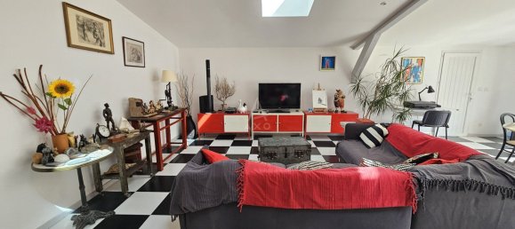 4 bedrooms House in Saint-Andre-de-Cubzac, France No. 345011 3