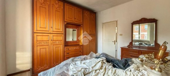 2 rooms Apartment in Turin, Italy No. 49717 24
