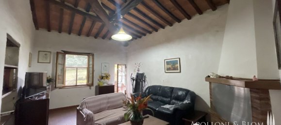 7 bedrooms House in Sinalunga, Italy No. 58015 19