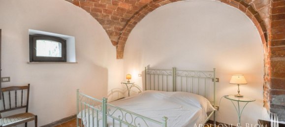 7 bedrooms House in Sinalunga, Italy No. 58015 10