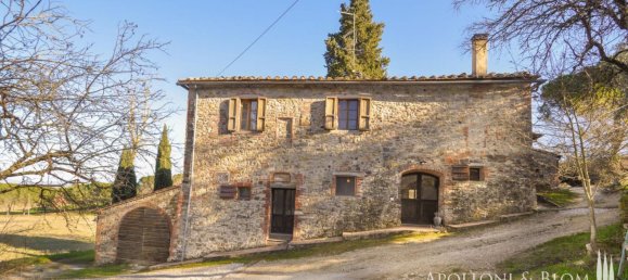 7 bedrooms House in Sinalunga, Italy No. 58015 16