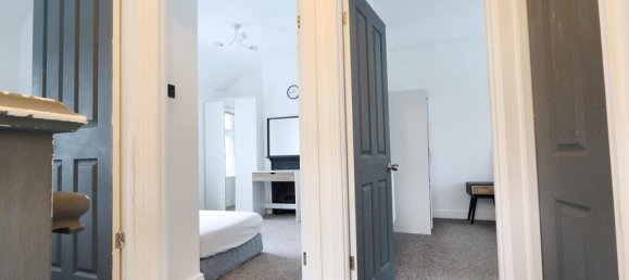 Дом в Шеффилд, Великобритания № 2378 3