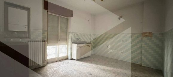 Apartamento de 5 habitaciónes en Foggia, Italy No. 23733 30