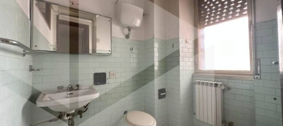 Apartamento de 5 habitaciónes en Foggia, Italy No. 23733 11