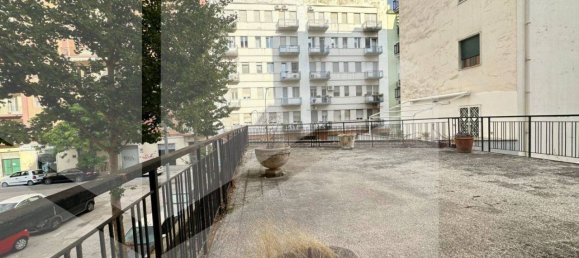 Apartamento de 5 habitaciónes en Foggia, Italy No. 23733 15