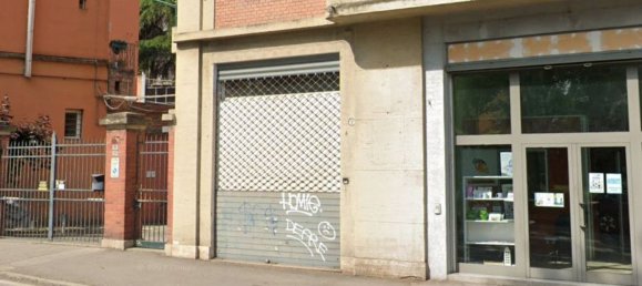 34m² Commercial property in Bologna, Italy No. 93257 2