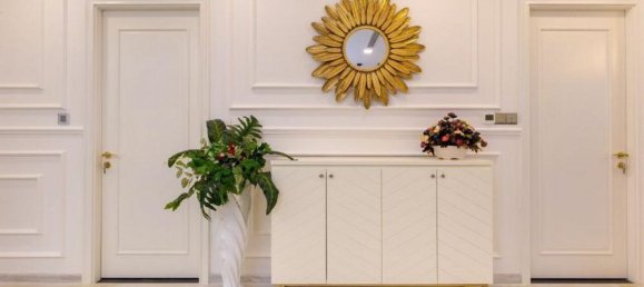 3 bedrooms Apartment in District 1, Vietnam No. 18325 2