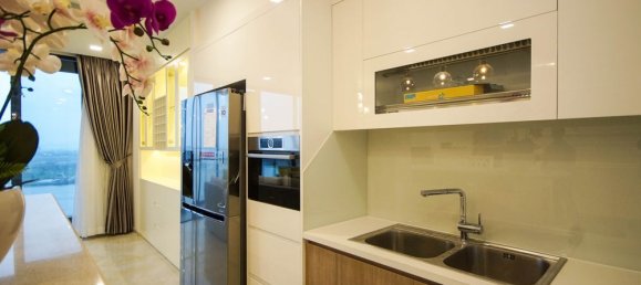 3 bedrooms Apartment in District 1, Vietnam No. 18325 8