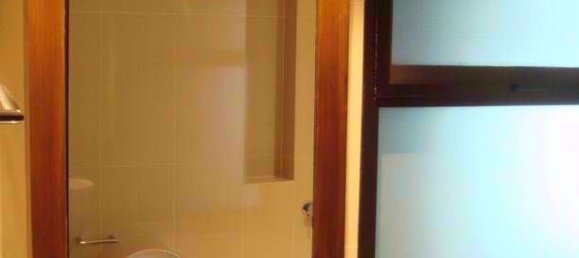 Кондоминиум  с 1 спальней в Сатхон, Таиланд № 10210 11