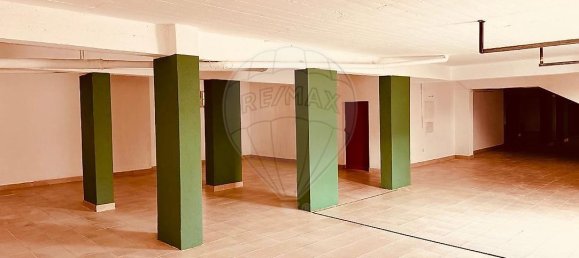 Entrepôt à Casal de Cambra, Portugal 394m² No. 94144 5