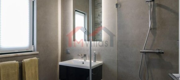 4 bedrooms Villa in Lagoa, Portugal No. 303736 9