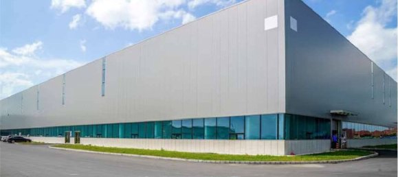 1 room Commercial property in Modena, Italy No. 13802 5