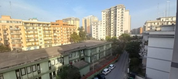 3 chambres Appartement à Taranto, Italy No. 379482 10