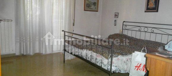 Apartamento de 4 dormitorios en Rome, Italy No. 15228 10