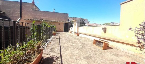 Casa de 4 dormitorios en Curti, Italy No. 132255 10