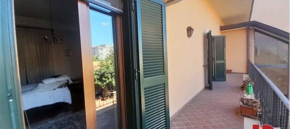 Casa de 4 dormitorios en Curti, Italy No. 132255 30