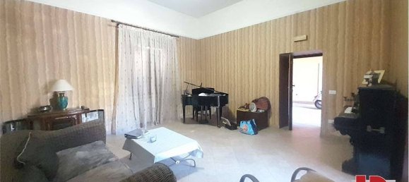 Casa de 4 dormitorios en Curti, Italy No. 132255 4