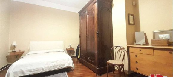 Casa de 4 dormitorios en Curti, Italy No. 132255 16