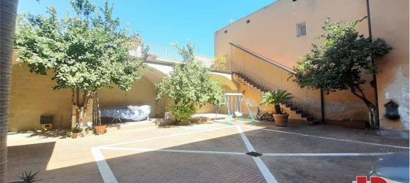 Casa de 4 dormitorios en Curti, Italy No. 132255 41