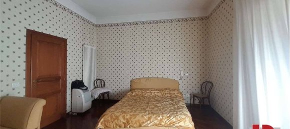 Casa de 4 dormitorios en Curti, Italy No. 132255 23