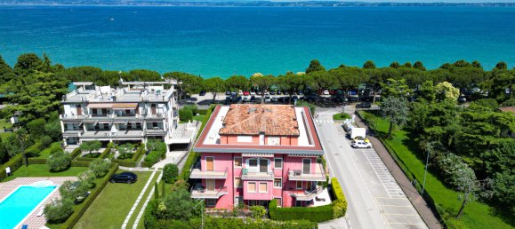 3-salle Appartement à Sirmione, Italy No. 371691 9