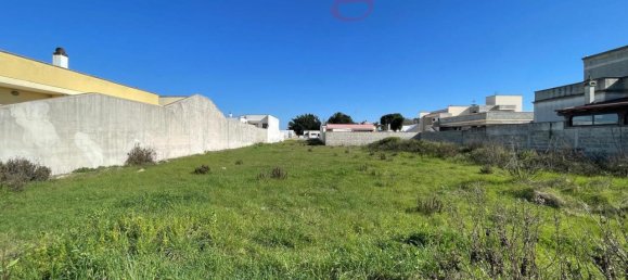 680m² Land in Poggiardo, Italy No. 234960 2