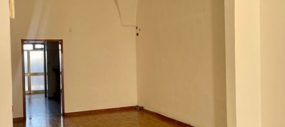 70m² Commercial property in Alessano, Italy No. 165249 2