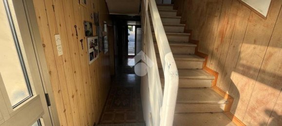 4 bedrooms House in Torrebelvicino, Italy No. 91636 7