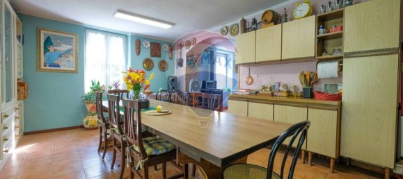 6 Schlafzimmer Villa in Ponte Nossa, Italy, Nr. 118318 25