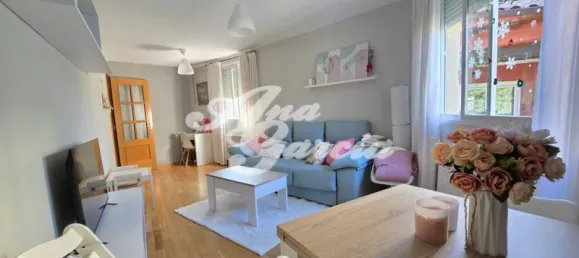 3 غرف نوم منزل ذو طابقين في Alpedrete, Spain رقم 154097 13