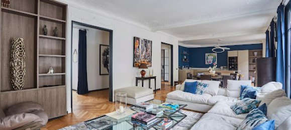 4 bedrooms Apartment in Paris, France No. 148870 16