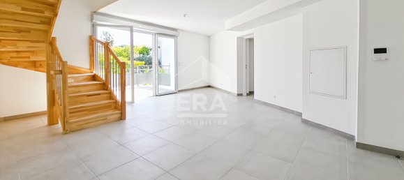 3غرفة منزل ذو طابقين في Vitrolles, France رقم 328527 2