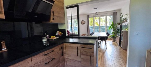 Apartamento de 2 dormitorios en Draveil, France No. 333652 4