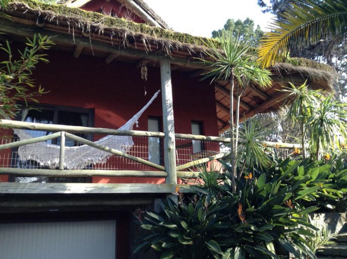 2 bedrooms House in Maldonado, Uruguay No. 1298