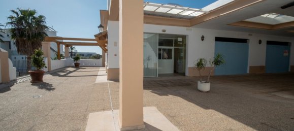 Propiedad comercial en Rota, Spain 75 m² No. 75034 5