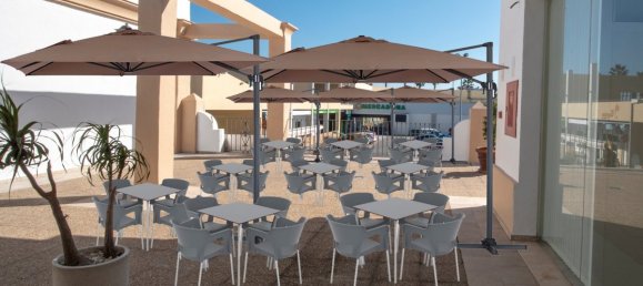 Propiedad comercial en Rota, Spain 75 m² No. 75034 2