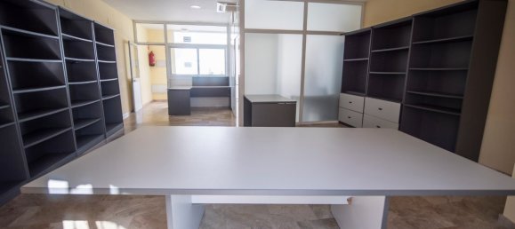 Propiedad comercial en Rota, Spain 75 m² No. 75034 8