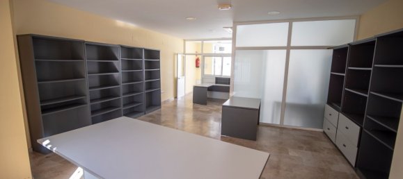 Propiedad comercial en Rota, Spain 75 m² No. 75034 9