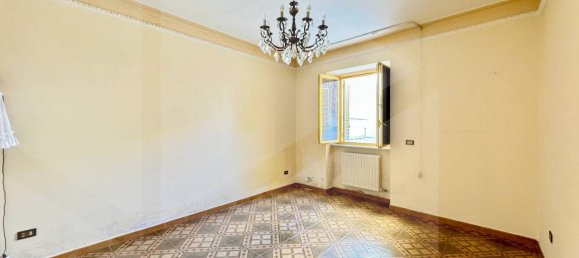 4 rooms House in Triggiano, Italy No. 24132 5