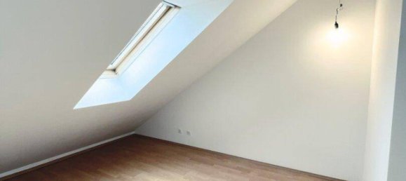 2 rooms Duplex in Favoriten, Austria No. 214330 10