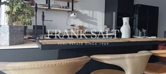 1 غرف نوم بانتهاوس في Gzira, Malta رقم 5150 2