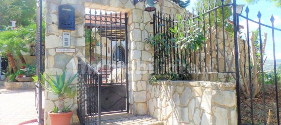 4 bedrooms Villa in Castellammare del Golfo, Italy No. 102455 17