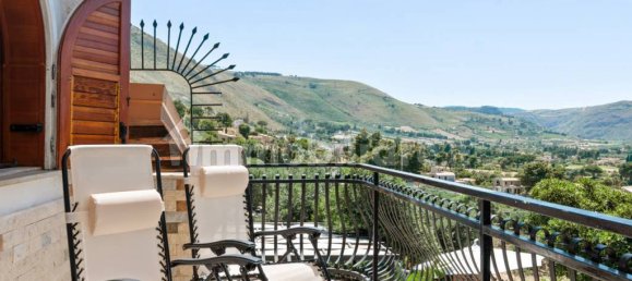 4 bedrooms Villa in Castellammare del Golfo, Italy No. 102455 29