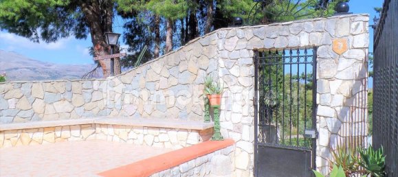 4 bedrooms Villa in Castellammare del Golfo, Italy No. 102455 15