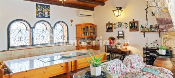 4 bedrooms Villa in Castellammare del Golfo, Italy No. 102455 2