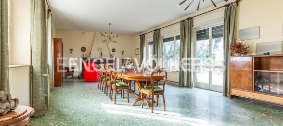 5 bedrooms Villa in Rocca di Papa, Italy No. 132061 2