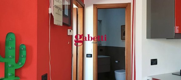 Квартира с 2 спальнями в Римини, Италия № 348483 9