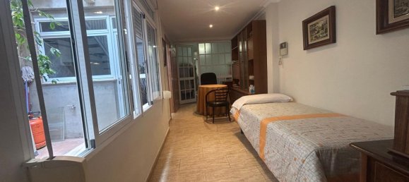 2 Schlafzimmer Haus in Benetusser, Spain, Nr. 172197 5