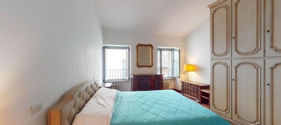 3 rooms Apartment in Foligno, Italy No. 156498 6