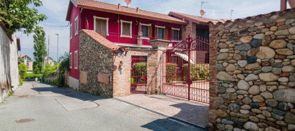 2 bedrooms House in Rivoli, Italy No. 264129 36